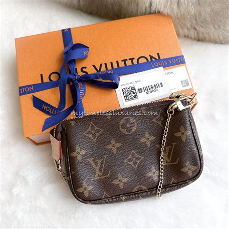 mini pochette louis vuitton for sale|Louis Vuitton monogram mini pochette.